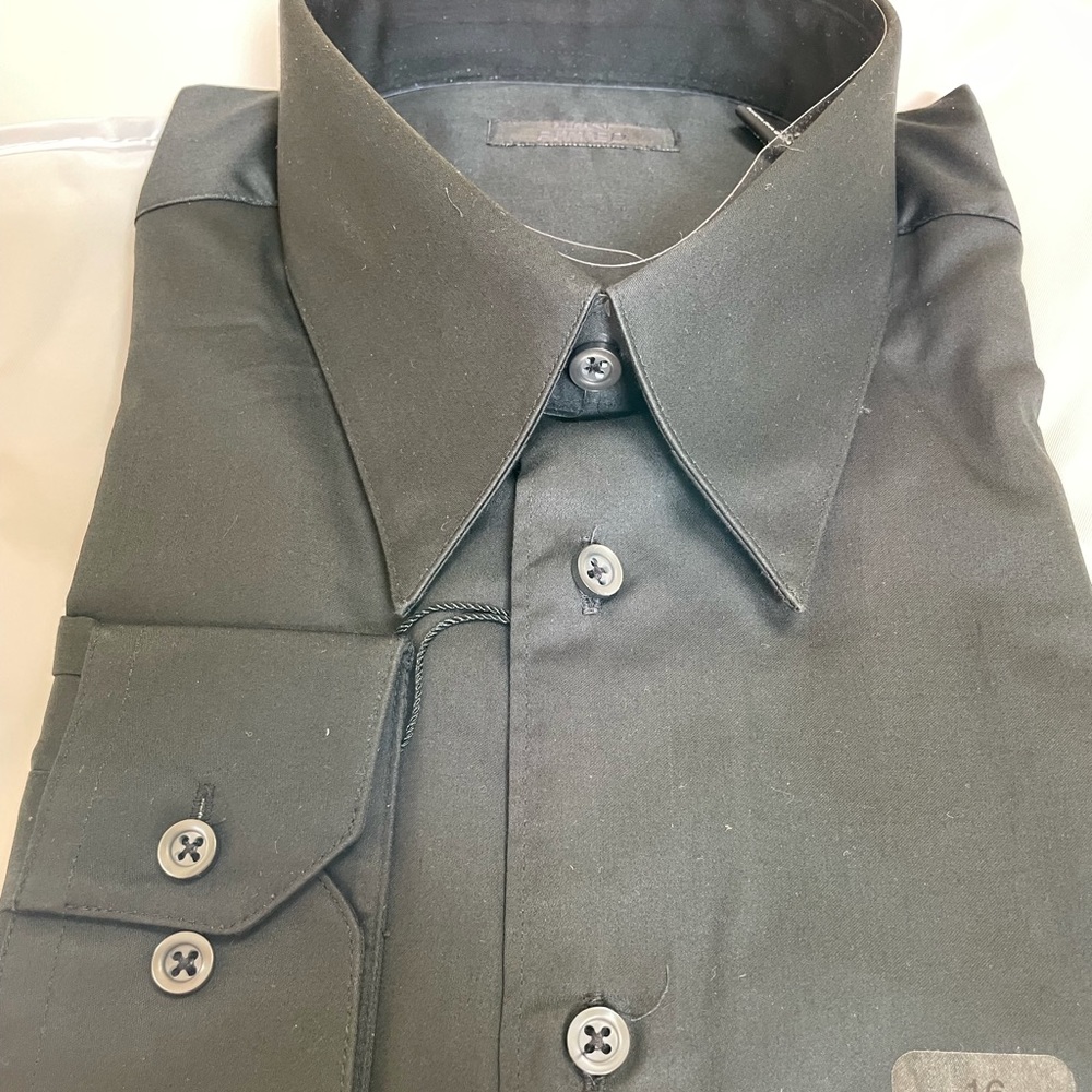 New Black Men’s Dress Shirt